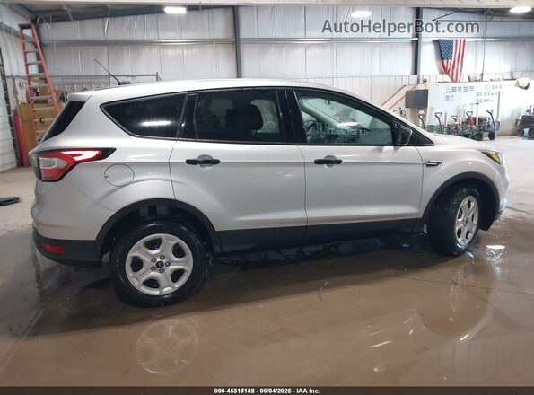 1FMCU0F70JUD08443 2018 FORD ESCAPE Gray Rear interior view