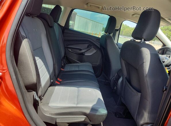 1FMCU0F70KUB94719 2019 FORD ESCAPE Orange Widok wnętrza z tyłu