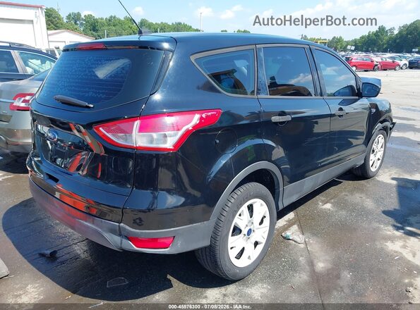 1FMCU0F71GUC50853 2016 FORD ESCAPE Черный Задняя правая четверть