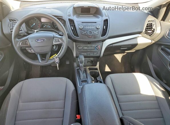 1FMCU0F71HUC97379 2017 FORD ESCAPE White წინა პანელის ხედი