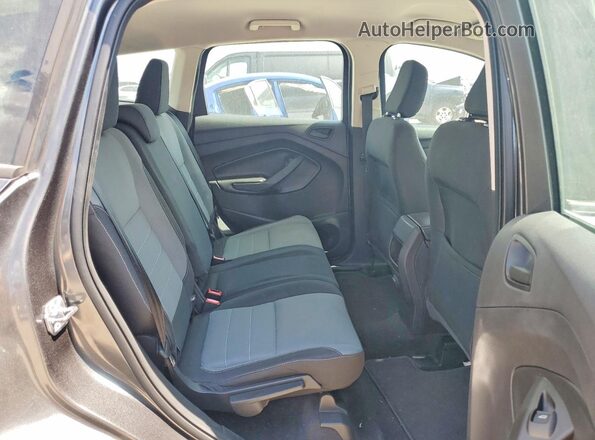 1FMCU0F71JUA30426 2018 FORD ESCAPE Gray Vista interior trasera