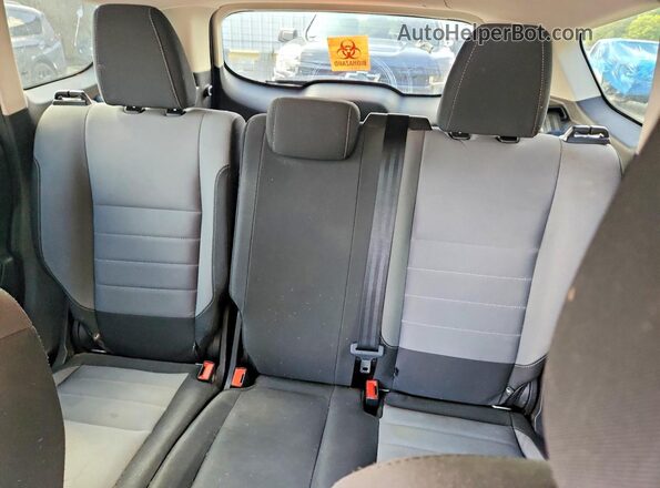 1FMCU0F72HUC72782 2017 FORD ESCAPE Orange Rear seats view