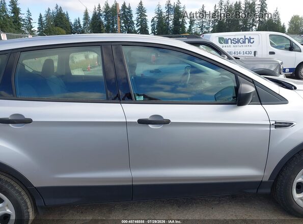 1FMCU0F72JUB14996 2018 FORD ESCAPE Silver Widok wnętrza 360 stopni