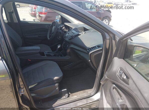 1FMCU0F73HUA87978 2017 FORD ESCAPE Black Вид салону спереду