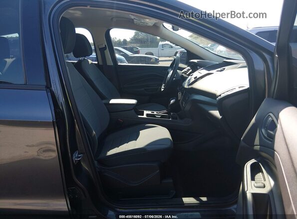 1FMCU0F73HUC10758 2017 FORD ESCAPE Gray წინა სალონის ხედი