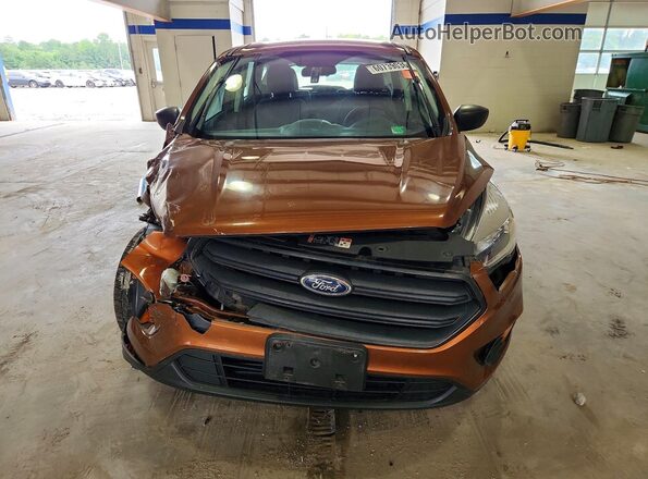 1FMCU0F73HUC19847 2017 FORD ESCAPE Orange Front view