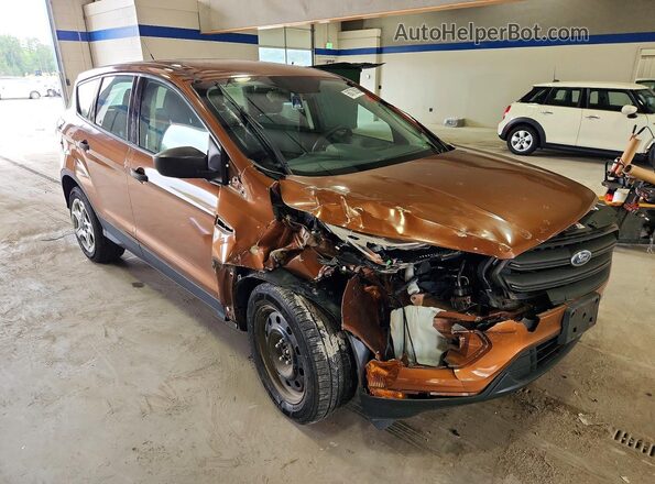 1FMCU0F73HUC19847 2017 FORD ESCAPE Orange Front right