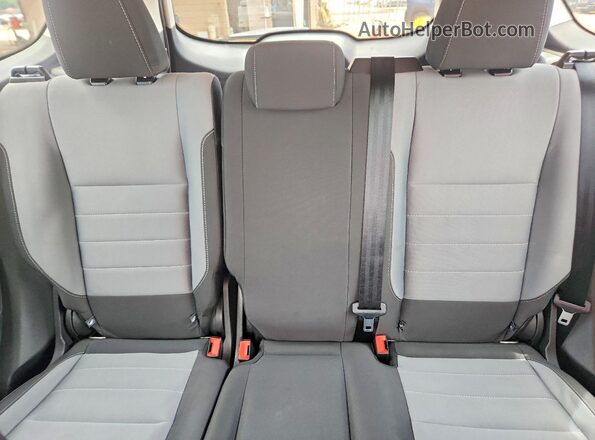 1FMCU0F73JUB03750 2018 FORD ESCAPE White Vista de los asientos traseros