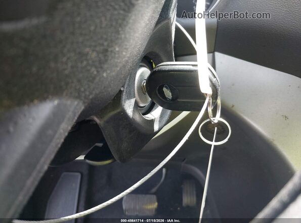1FMCU0F74HUB57925 2017 FORD ESCAPE Gray Widok deski rozdzielczej