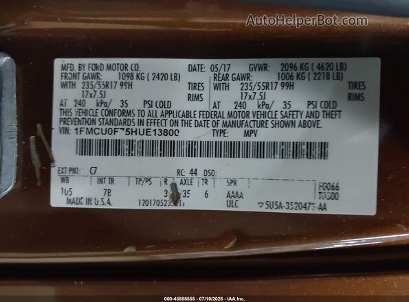 1FMCU0F75HUE13800 2017 FORD ESCAPE Orange ძრავის განყოფილების ხედი