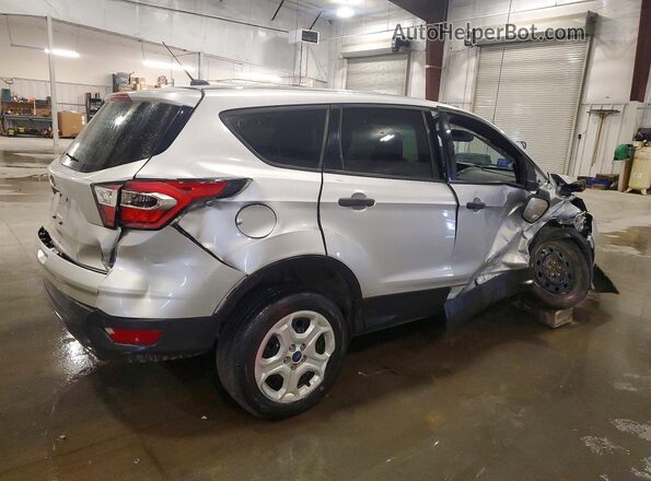 1FMCU0F75JUA09336 2018 FORD ESCAPE Silver უკანა მარჯვენა