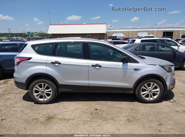 1FMCU0F75JUB24678 2018 FORD ESCAPE Серебряный Вид задней части салона