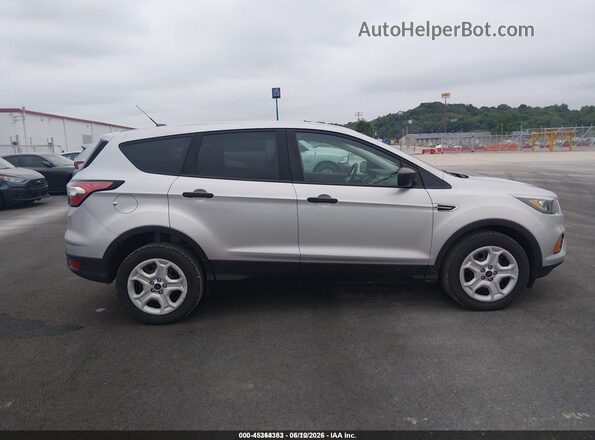 1FMCU0F75JUD08390 2018 FORD ESCAPE Silver Rear interior view