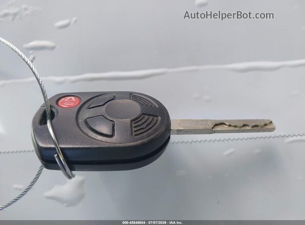 1FMCU0F75KUA36103 2019 FORD ESCAPE White Vista del salpicadero