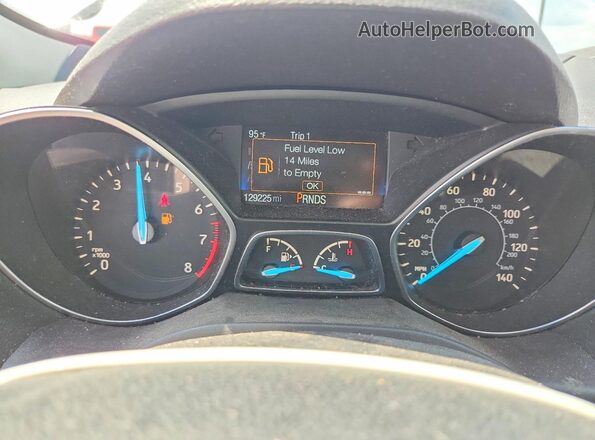 1FMCU0F76HUD93119 2017 FORD ESCAPE White ხელსაწყოთა პანელის ხედი
