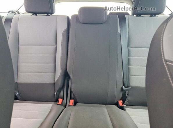 1FMCU0F76JUA33712 2018 FORD ESCAPE Gold Rear seats view