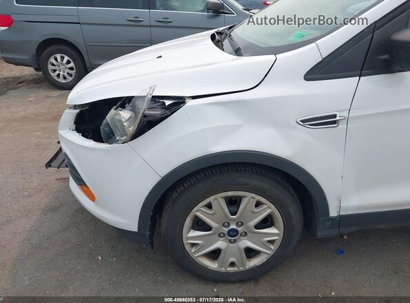 1FMCU0F77GUB80078 2016 FORD ESCAPE Белый Вид спереди