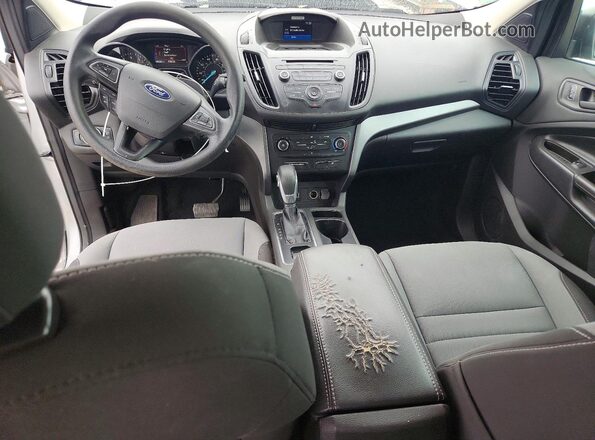 1FMCU0F78HUD59909 2017 FORD ESCAPE Серебряный Вид панели приборов