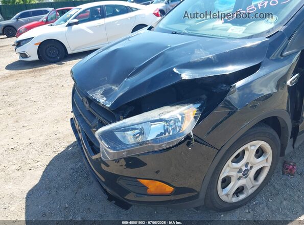 1FMCU0F78JUD28598 2018 FORD ESCAPE Черный Вид спереди