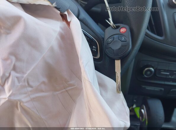 1FMCU0F78JUD28598 2018 FORD ESCAPE Черный Вид панели приборов