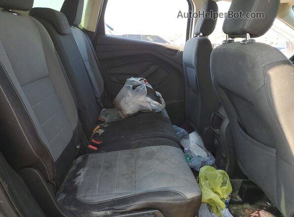 1FMCU0F78KUB26524 2019 FORD ESCAPE Gray Widok wnętrza z tyłu