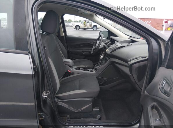 1FMCU0F79GUB30864 2016 FORD ESCAPE Серый Вид салона спереди