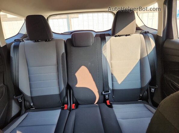 1FMCU0F79HUA46495 2017 FORD ESCAPE Black Widok tylnych siedzeń