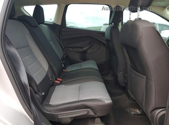 1FMCU0F79KUB01518 2019 FORD ESCAPE Silver Вид задньої частини салону