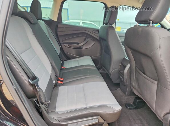 1FMCU0F79KUB75134 2019 FORD ESCAPE Черный Вид задних сидений