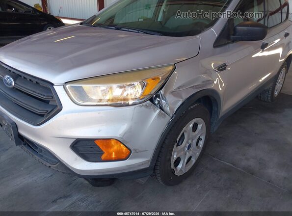 1FMCU0F7XHUE55170 2017 FORD ESCAPE Silver წინა ხედი