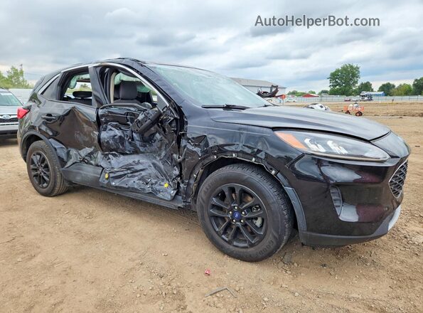 1FMCU0G60LUC13857 2020 FORD ESCAPE Черный Передняя правая четверть