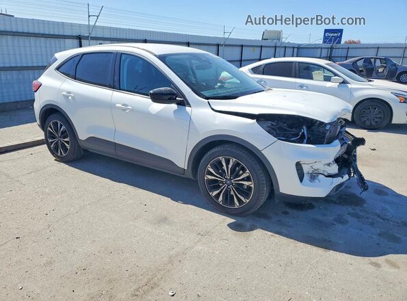 1FMCU0G63NUB43063 2022 FORD ESCAPE White Przód prawy