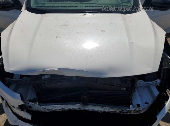 1FMCU0G63NUB43063 2022 FORD ESCAPE White Widok wnętrza z tyłu