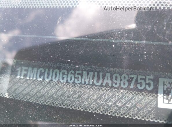1FMCU0G65MUA98755 2021 FORD ESCAPE Silver ძრავის განყოფილების ხედი