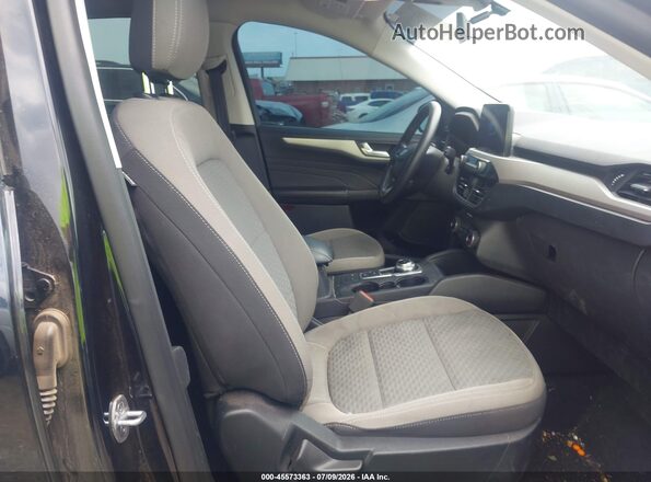 1FMCU0G65MUB33584 2021 FORD ESCAPE Black Вид салону спереду