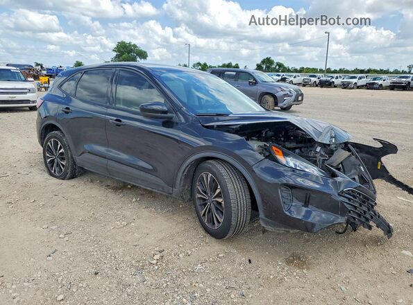 1FMCU0G65NUB37703 2022 FORD ESCAPE Черный Передняя правая четверть