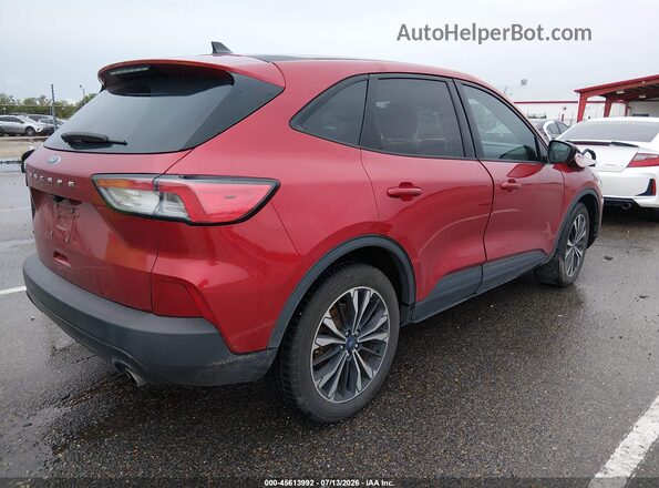 1FMCU0G67NUA02061 2022 FORD ESCAPE Красный Задняя правая четверть