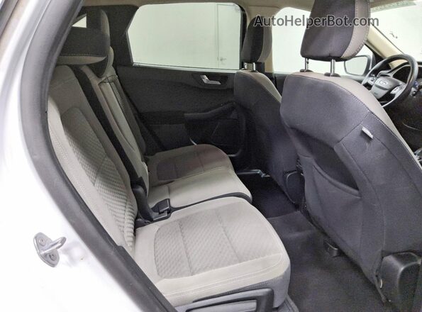 1FMCU0G69LUB13451 2020 FORD ESCAPE White Widok wnętrza z tyłu