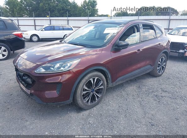 1FMCU0G69MUB34138 2021 FORD ESCAPE Burgundy Передня ліва чверть