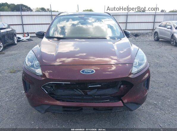 1FMCU0G69MUB34138 2021 FORD ESCAPE Burgundy Вид щитка приладів
