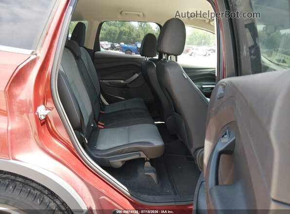 1FMCU0G74GUA64609 2016 FORD ESCAPE Red Widok naklejki z numerem VIN