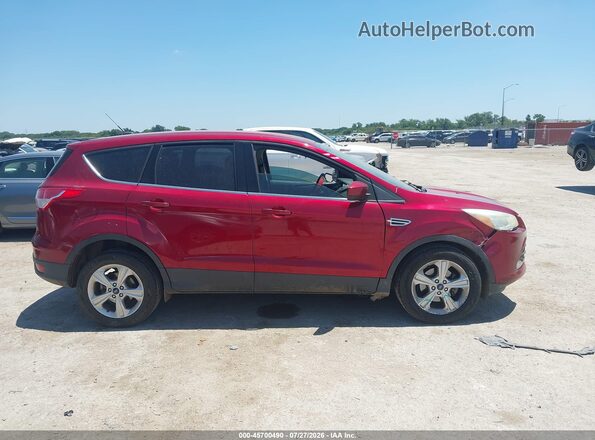 1FMCU0G75GUC78198 2016 FORD ESCAPE Red Вид задньої частини салону