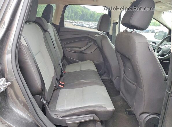 1FMCU0G75GUC90772 2016 FORD ESCAPE Gray Rear interior view