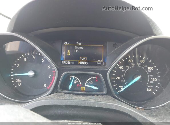 1FMCU0G92HUE29758 2017 FORD ESCAPE Red Widok tylnych siedzeń
