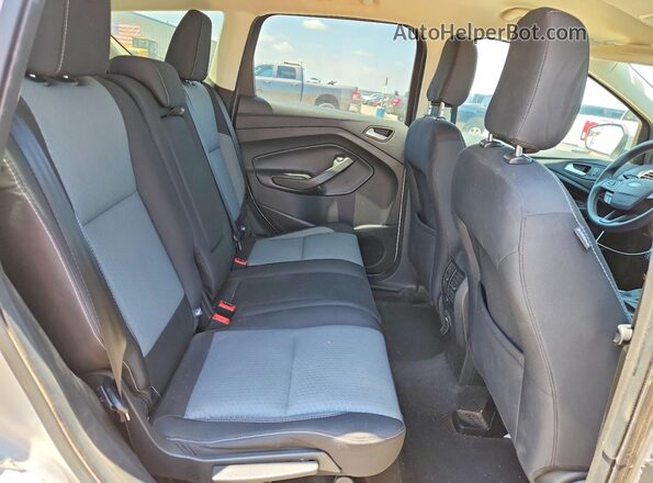 1FMCU0G92JUB85762 2018 FORD ESCAPE Silver Vista interior trasera