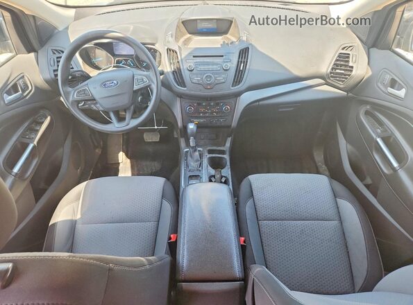 1FMCU0G95HUB20060 2017 FORD ESCAPE Черный Вид панели приборов