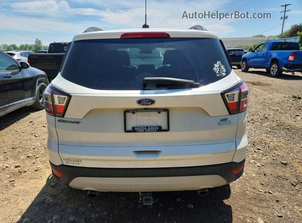1FMCU0G95HUD39472 2017 FORD ESCAPE Белый Вид сзади