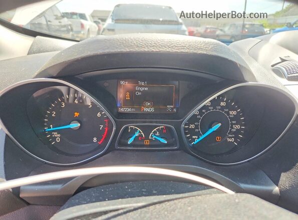 1FMCU0G95HUD39472 2017 FORD ESCAPE Белый Вид щитка приборов