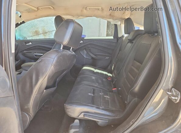1FMCU0G96HUD85795 2017 FORD ESCAPE Gray Vista interior trasera