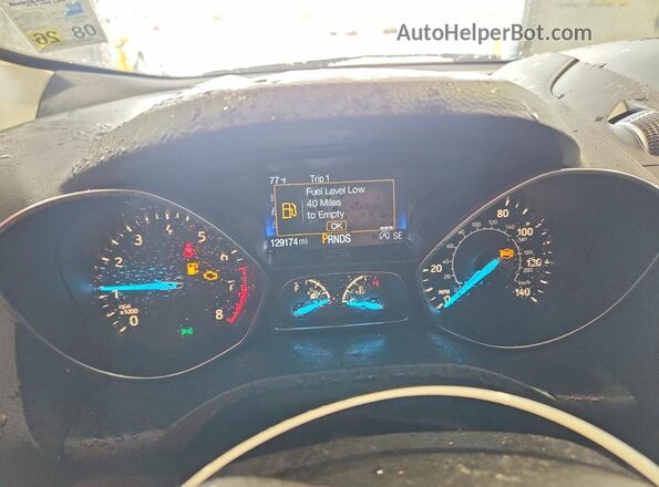 1FMCU0G99KUB12213 2019 FORD ESCAPE Red Instrument cluster view
